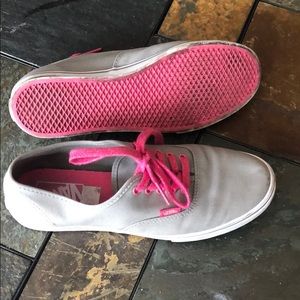 Grey vans with pink laces